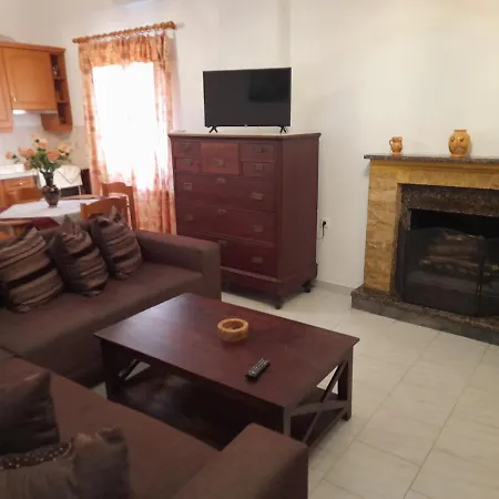 Alexandros Apartment